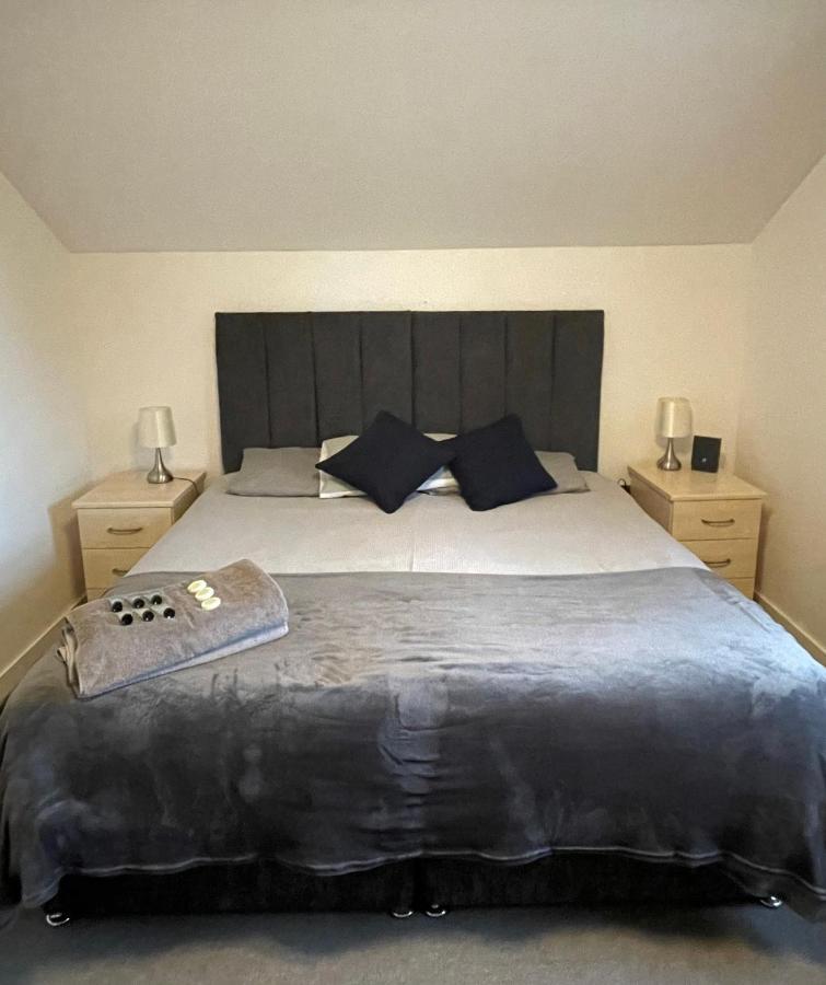 La Fontaine Court Apartments - Aldershot Kültér fotó